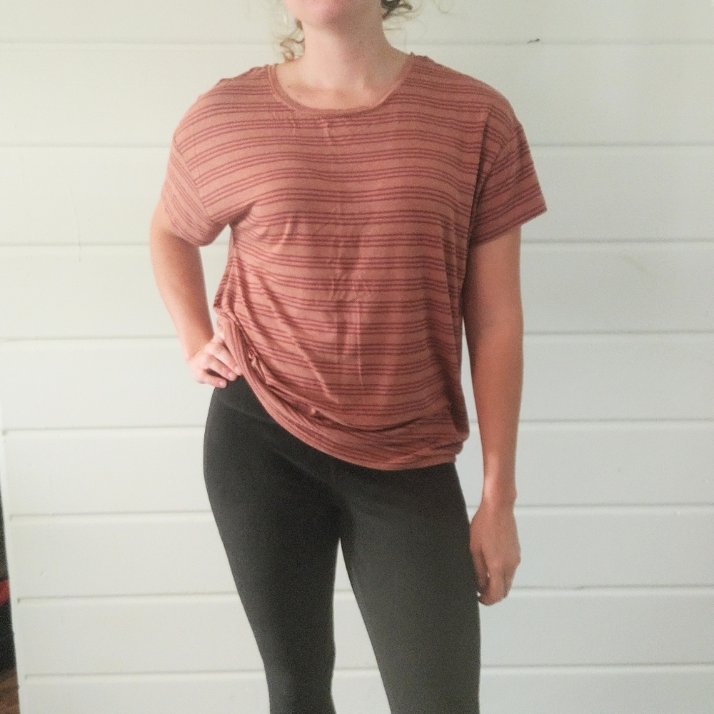 *Bundle 3 for $18* on athletic tops!